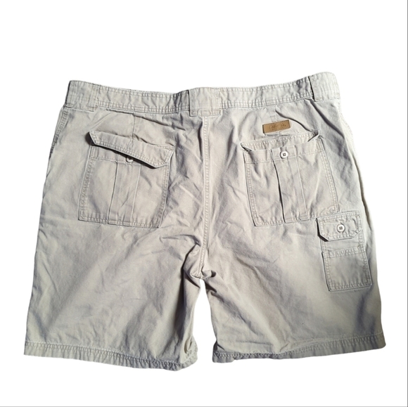 Cabela's Shorts - Picture 3 of 3